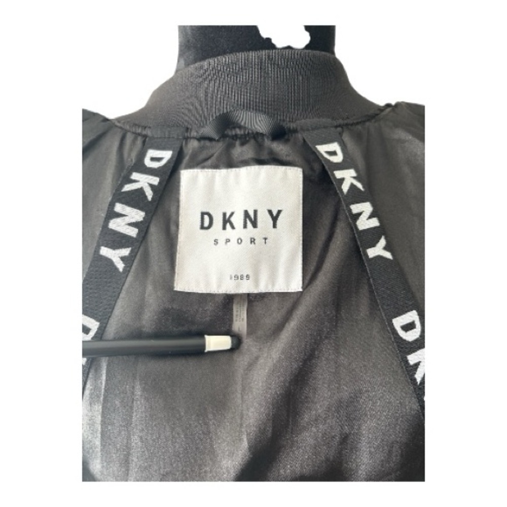 🖤 DKNY Sport Quilted Velvet Bomber Jacket Sz L NWOT🖤 - Picture 8 of 10